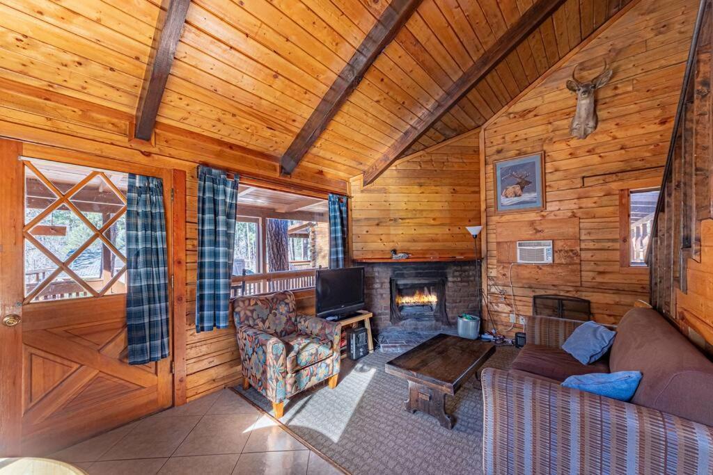 Forest Cabin 1 Hunters Blind Пейсън Екстериор снимка